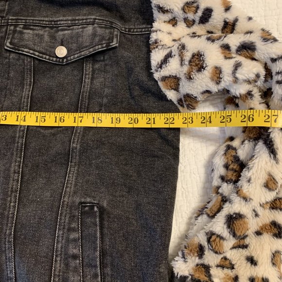 New Fantastic Fawn Leopard Sleeve Hooded Denim Oversized Jacket - Picture 5 of 10